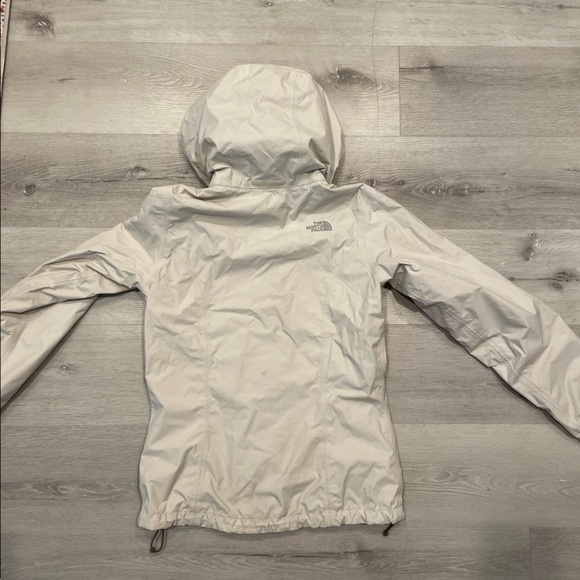 North face Rainjacket - Picture 2 of 5